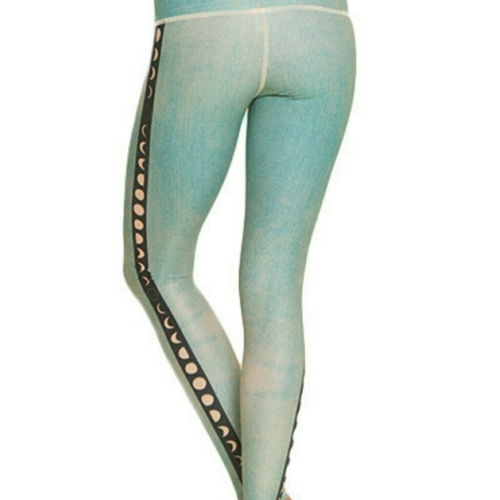 Teeki Moon Phase leggings